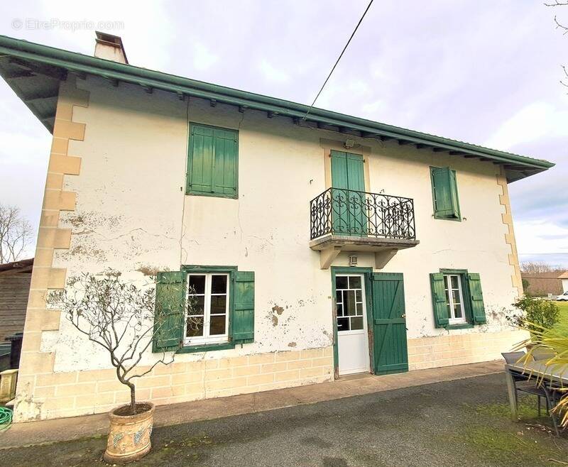 Maison à VILLEFRANQUE