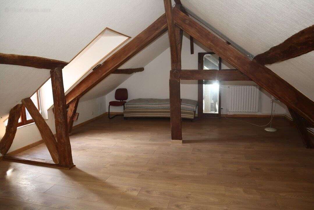 Maison à PRESSIGNY-LES-PINS