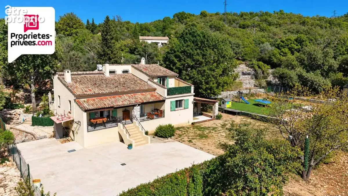 Belle villa traditionnelle renovee 5 pieces 164 m2 et terrain de 1100 m2 - photo 2