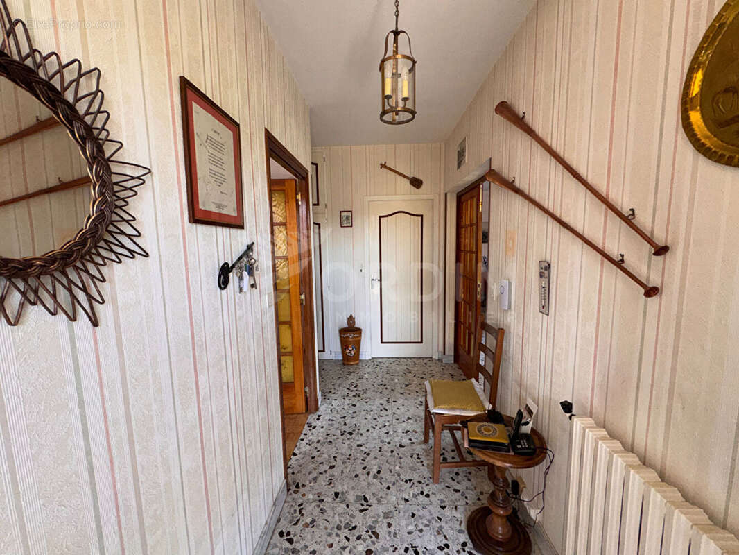 Maison à COSNE-COURS-SUR-LOIRE