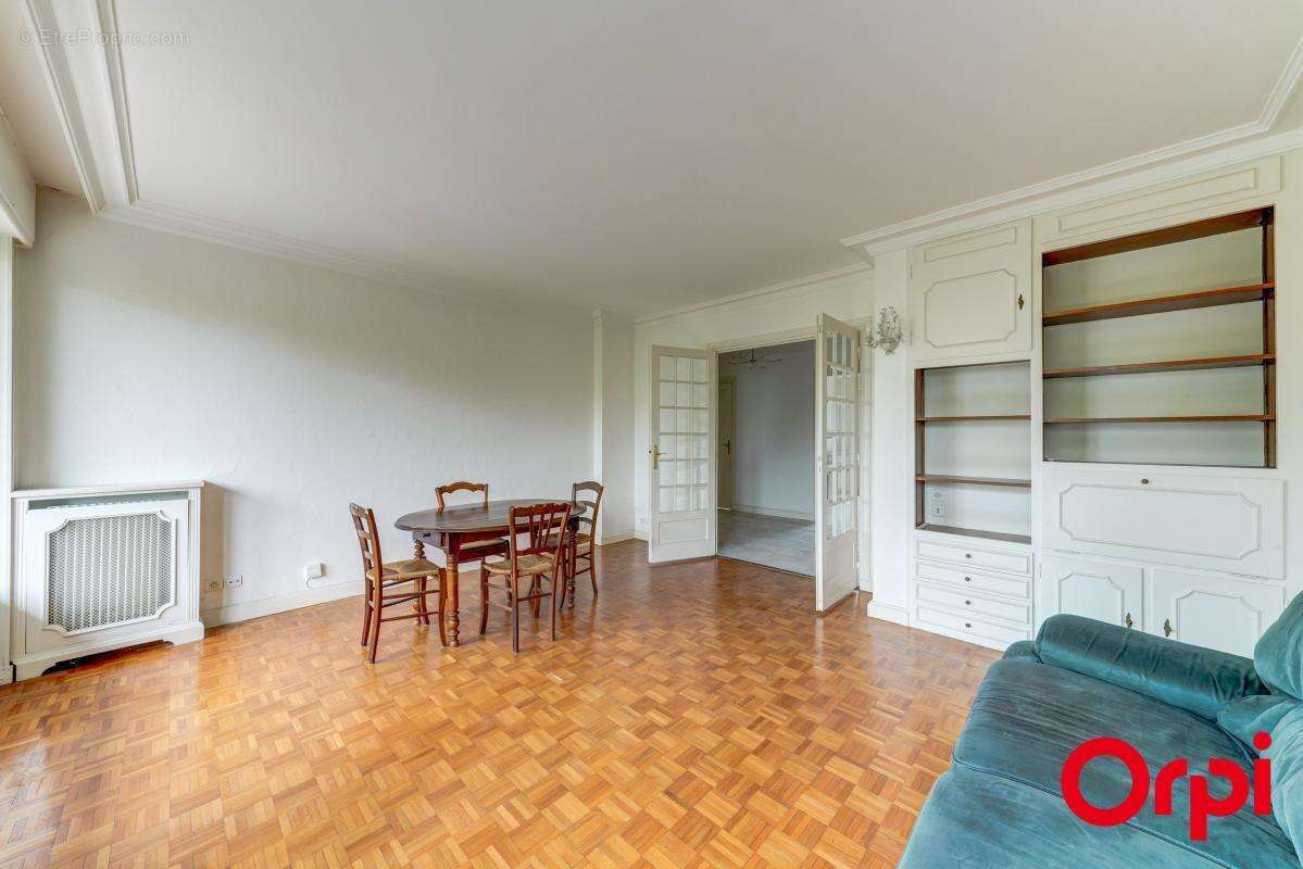 Appartement à CALUIRE-ET-CUIRE