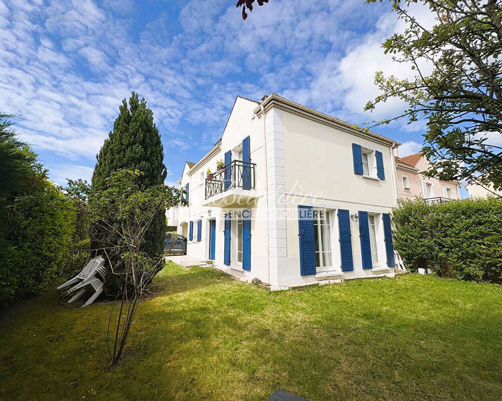 Maison à LE PLESSIS-BOUCHARD