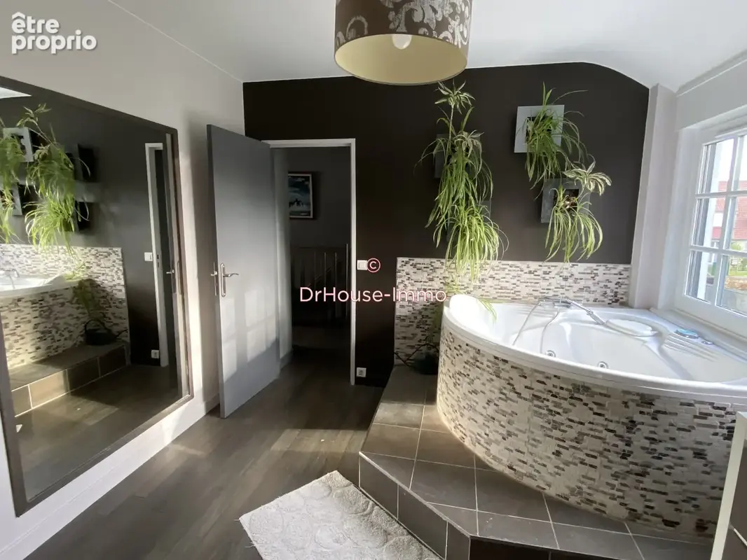 Maison 10 pièces 170 m² à vendre à Montreuil (62170) - photo 15