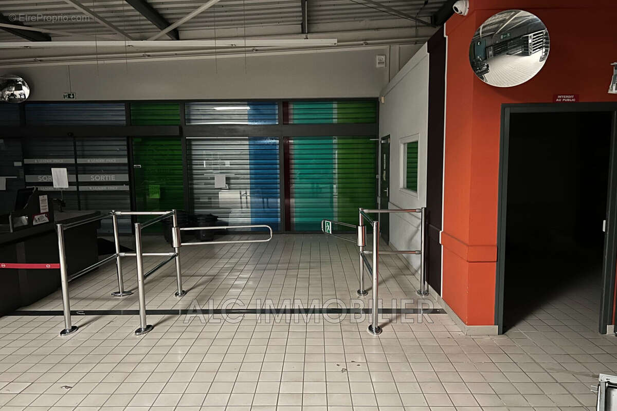 Commerce à FRESNAY-SUR-SARTHE