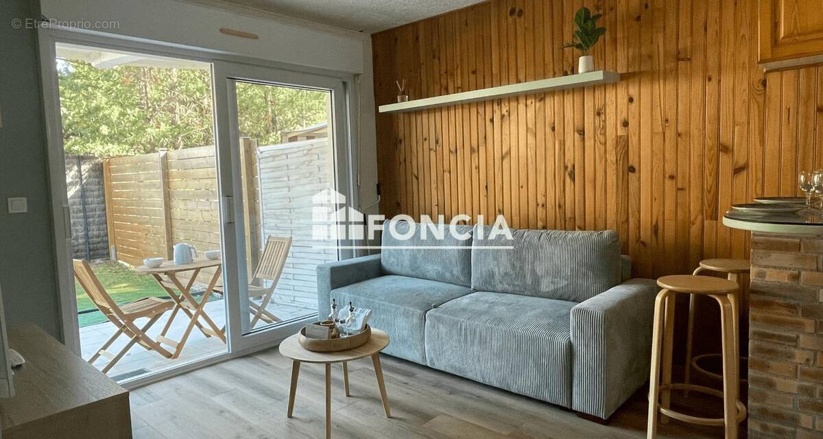 Appartement à MESCHERS-SUR-GIRONDE