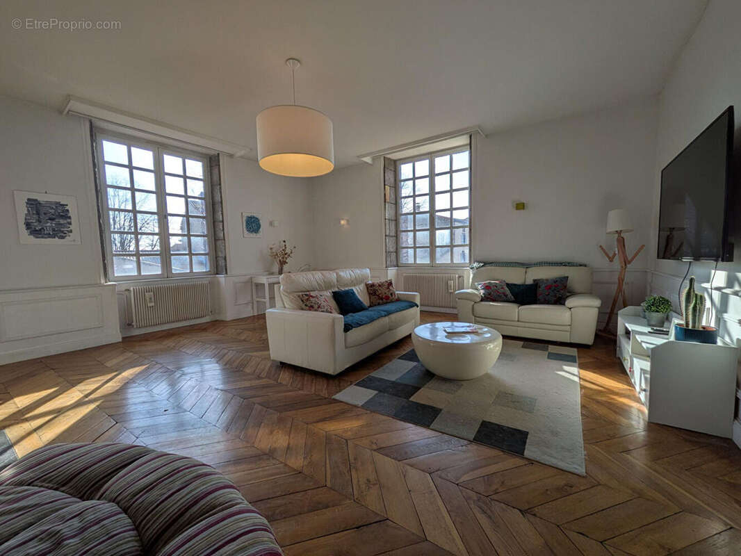 Appartement à COURNON-D'AUVERGNE