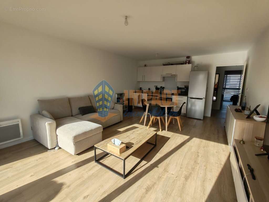 Appartement à HALLENNES-LEZ-HAUBOURDIN