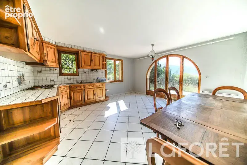 ** maison type 9 - embrun - 9 pièces - photo 5
