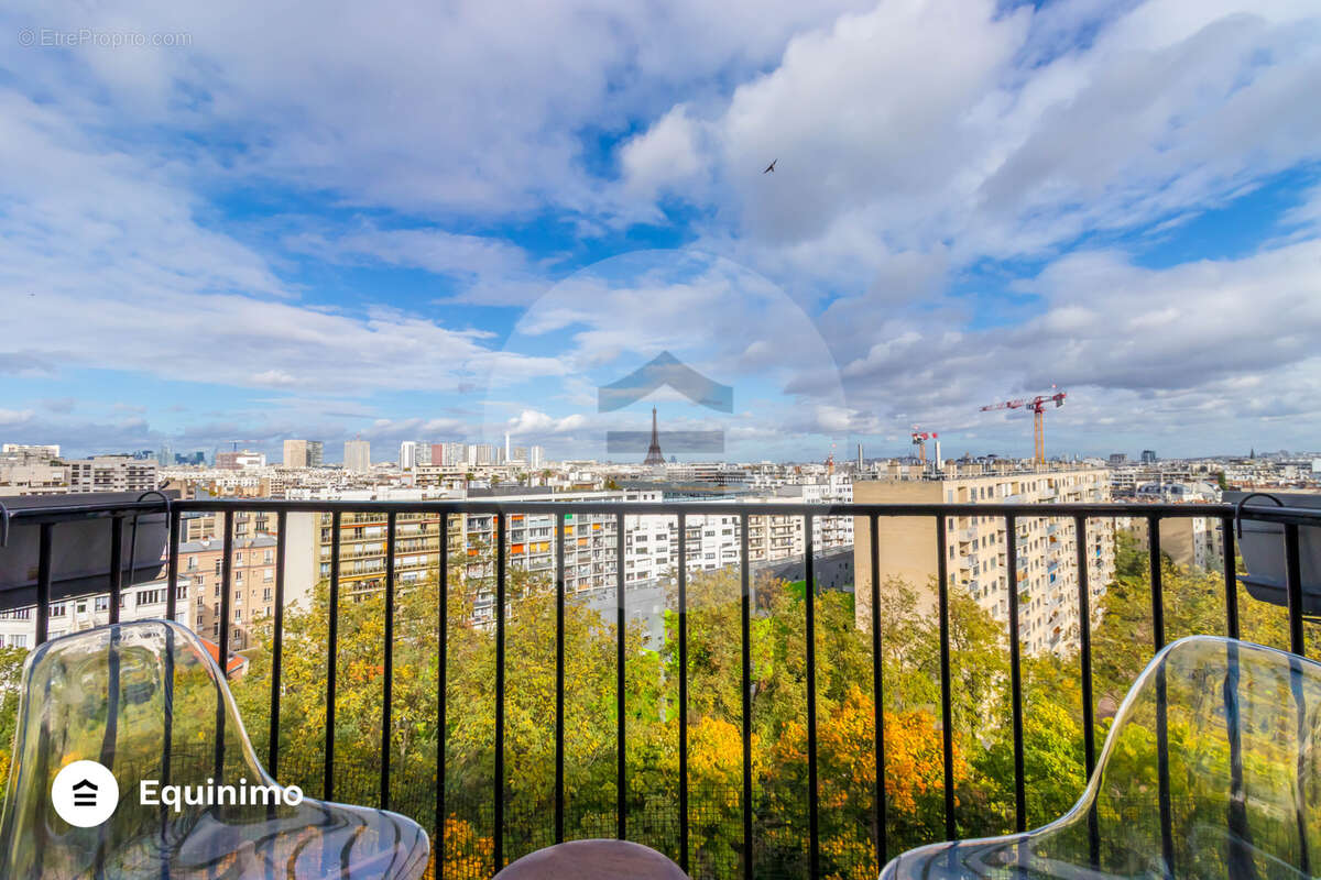 Appartement à PARIS-15E