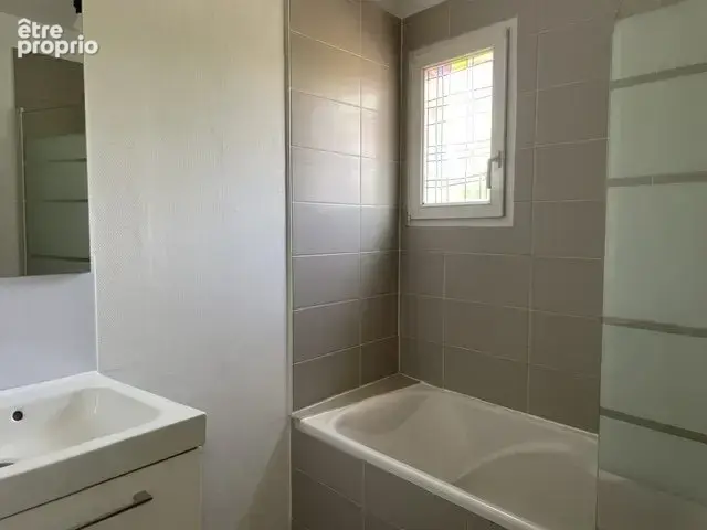 Appartement 67 m² à Vannes  - photo 9