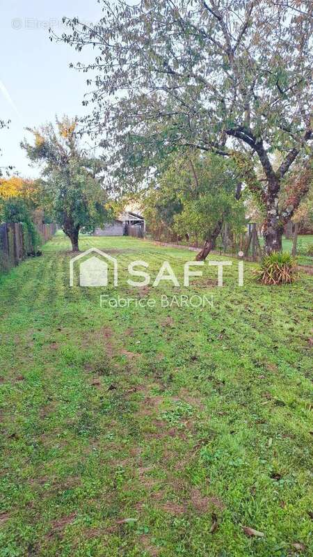 Photo 5 - Terrain à CHATELLERAULT