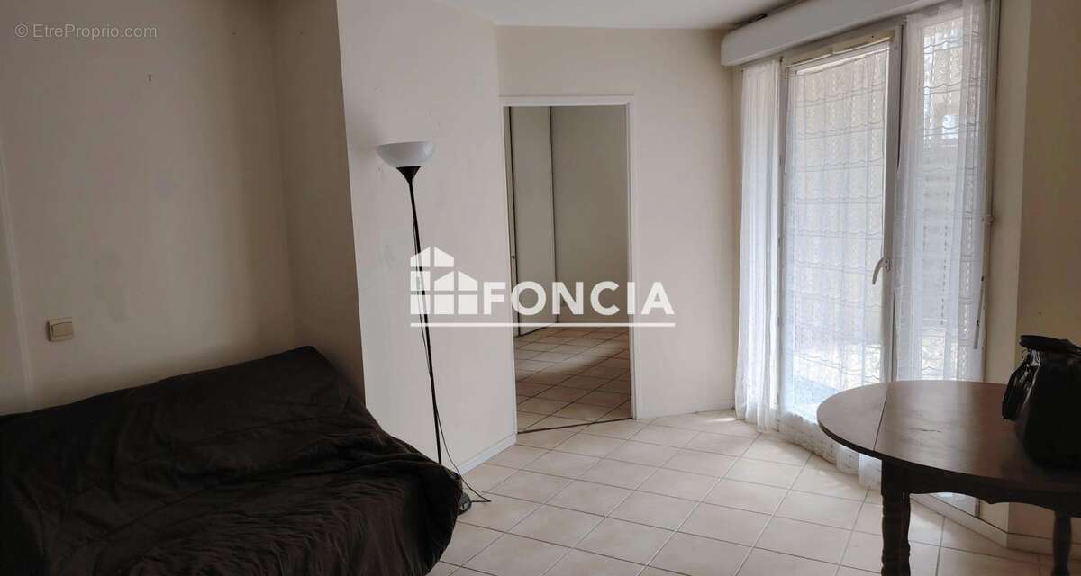 Appartement à MAGNY-LE-HONGRE