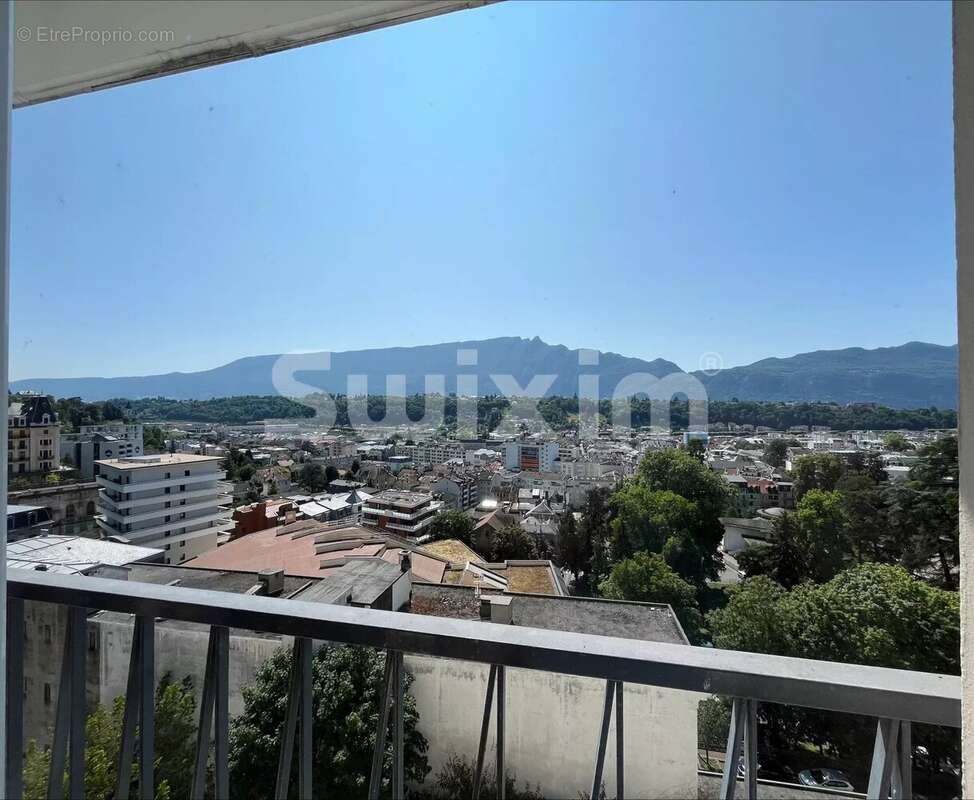 Appartement à AIX-LES-BAINS