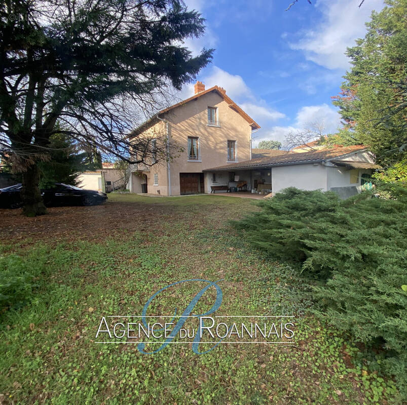 Maison à RIORGES