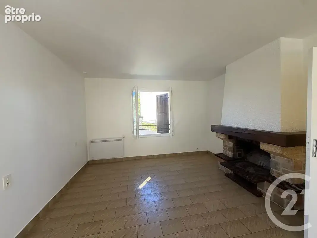 Maison 6 pièces 121 m² à vendre à Aurillac (15000) - photo 6