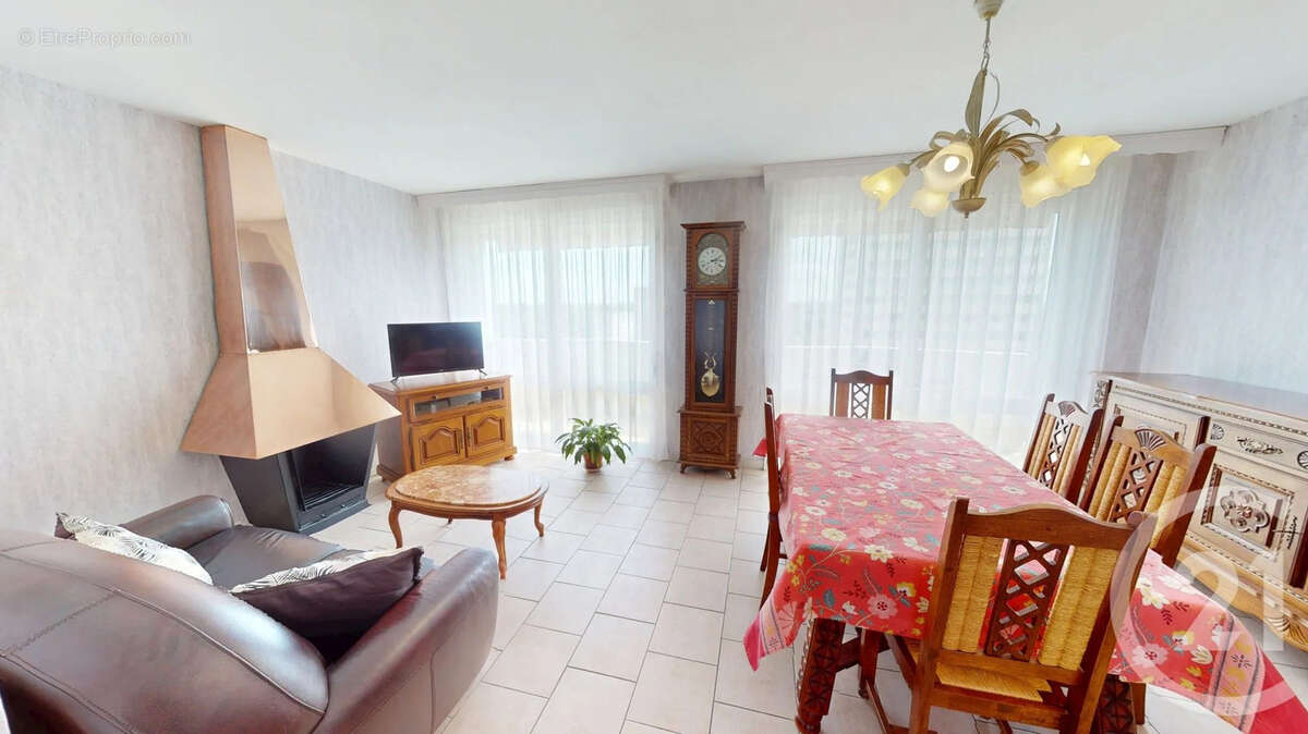 Appartement à SAINT-QUENTIN