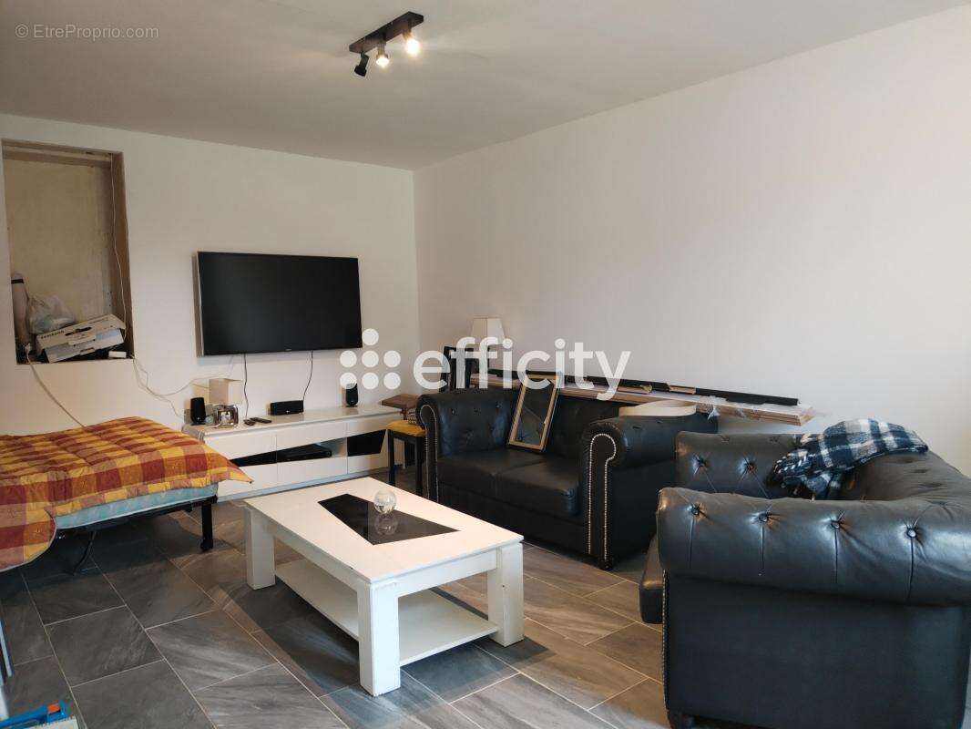 Maison à SAINT-JEAN-DES-BAISANTS