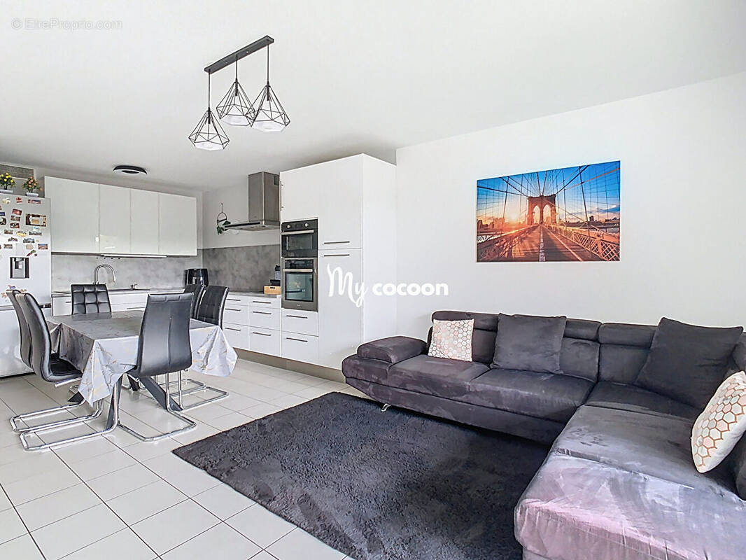 Appartement à VAULX-EN-VELIN