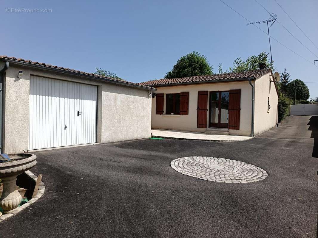 Photo 3 - Maison à COGNAC