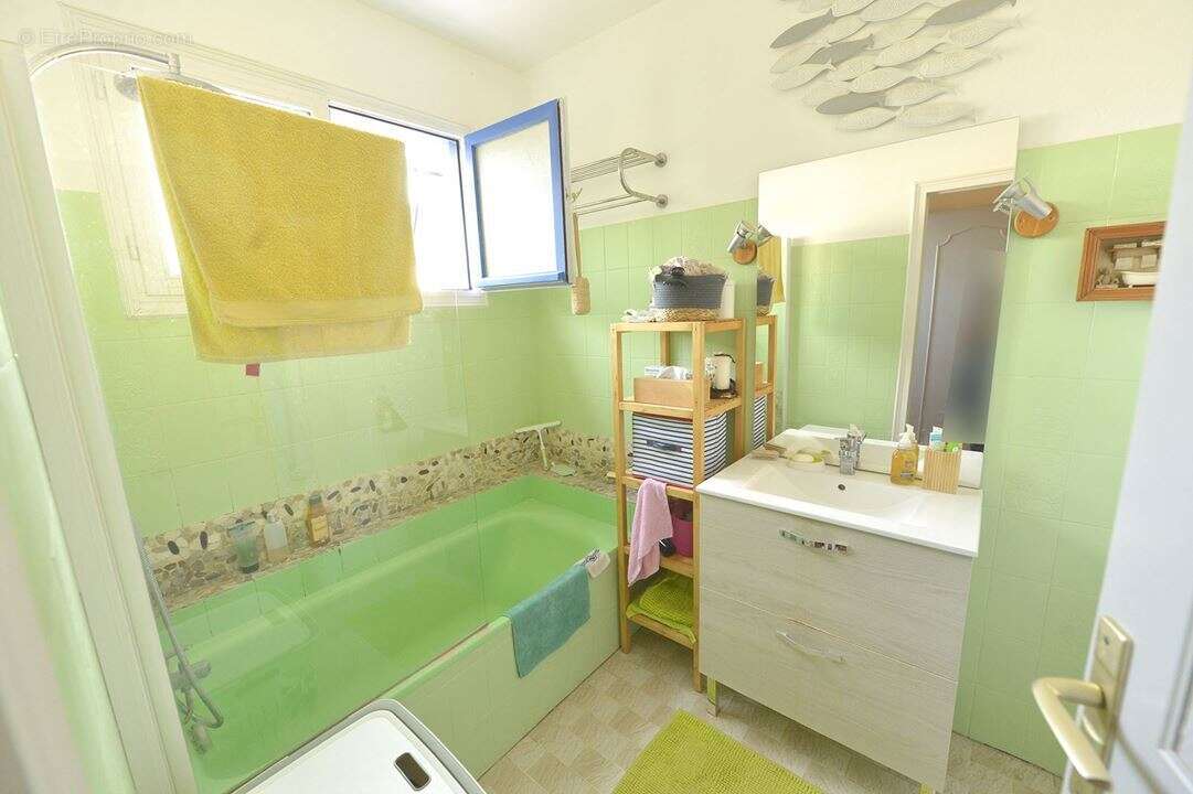 Maison à SAINT-GEORGES-DE-DIDONNE