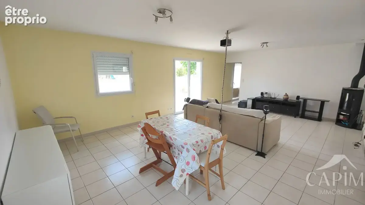 Maison Saint Marc Le Blanc 192 m2, 6 ch, PAC, chauffage au sol, terrain 3125m² - photo 5