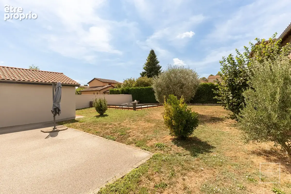 Montanay, maison plain pied 124 m² avec jardin et piscine - photo 10