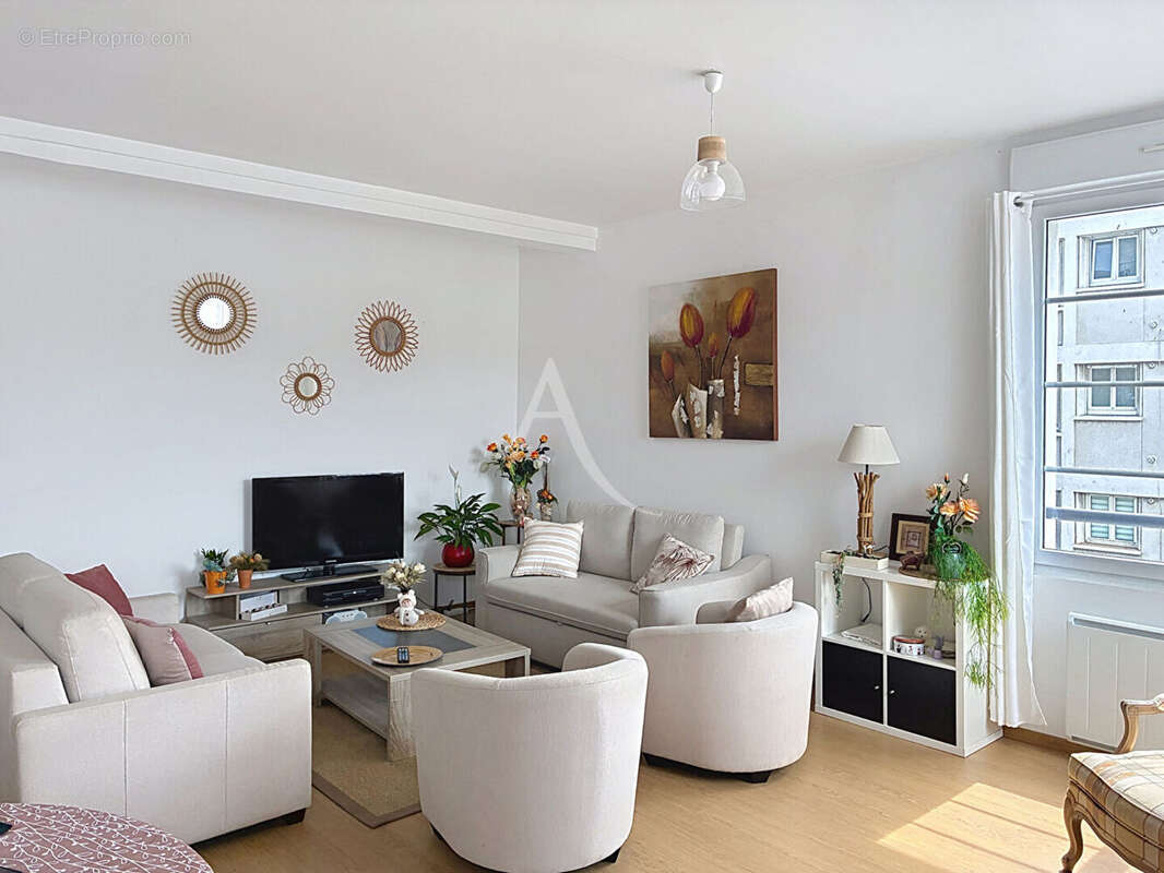 Appartement Boulogne Sur Mer 2 pièce(s) 74.5 m2 - photo 2