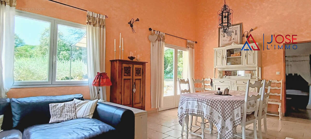 Séjour lumineux