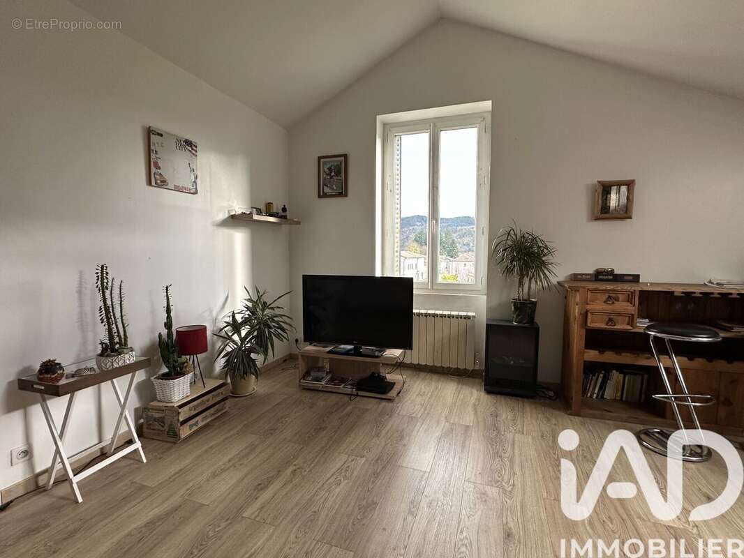 Photo 3 - Appartement à LALEVADE-D'ARDECHE