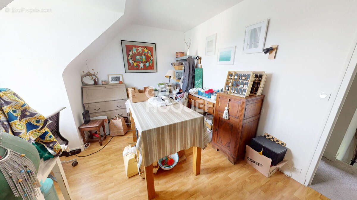 Maison à LE VIVIER-SUR-MER