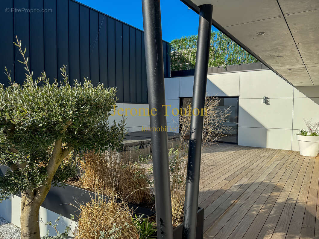 Maison à VAUX-SUR-MER