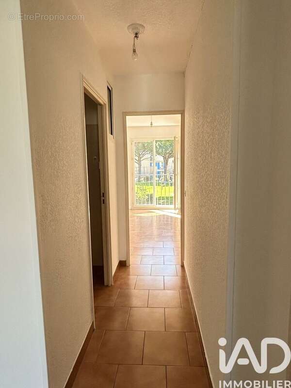 Photo 6 - Appartement à LA LONDE-LES-MAURES
