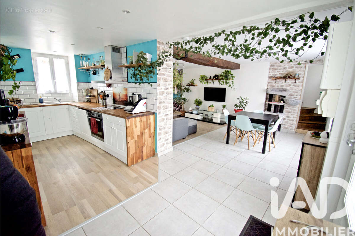 Photo 3 - Maison à SERMAISES