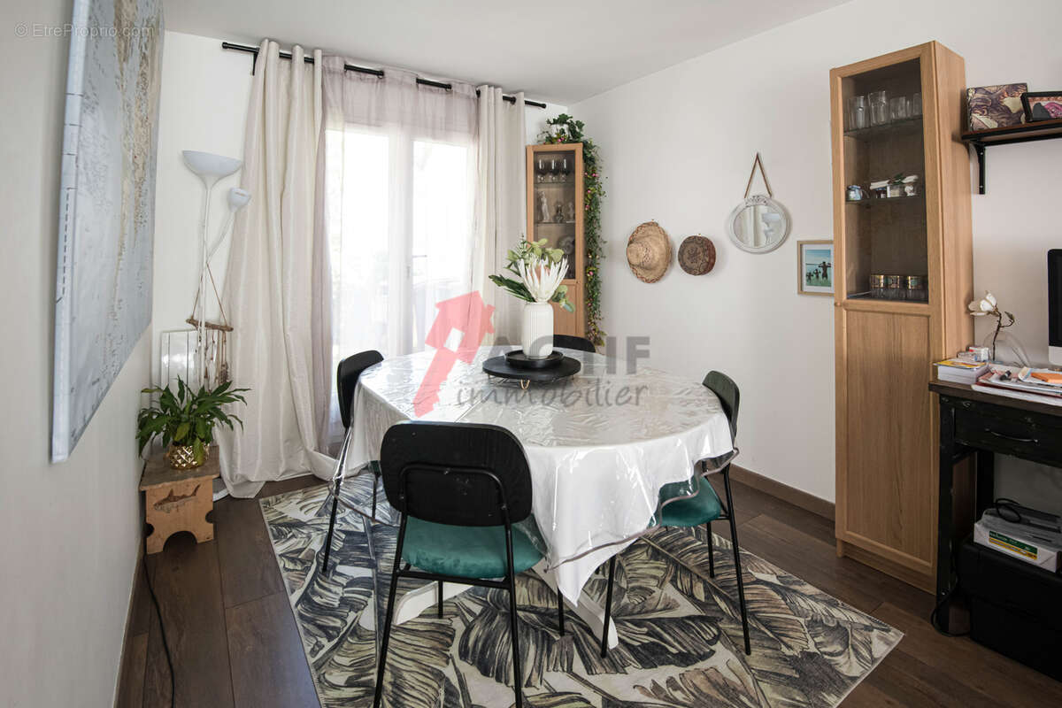 Maison à RIS-ORANGIS