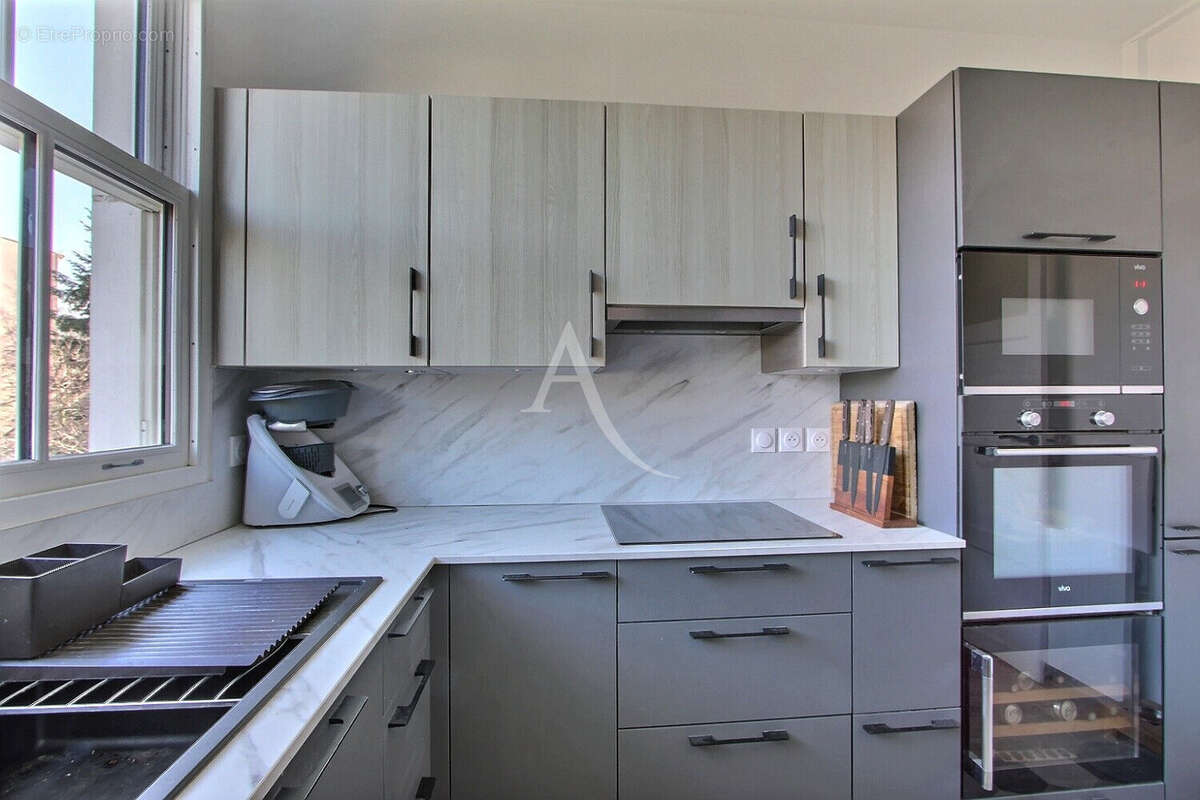 Appartement à ASNIERES-SUR-SEINE