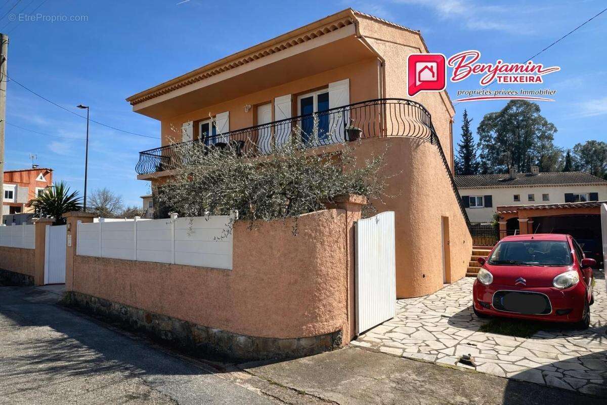 Maison 225 m² à Saint-Raphael  - photo 15