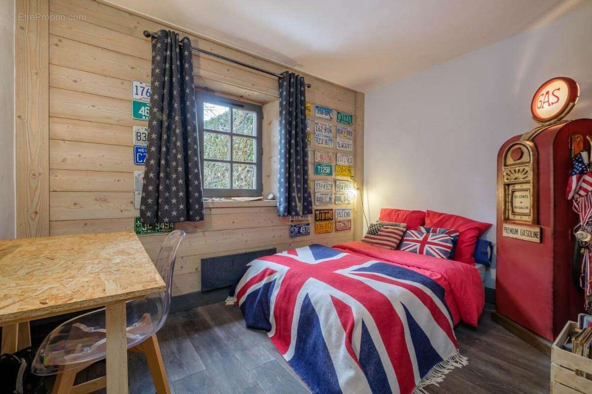 Appartement à DEMI-QUARTIER