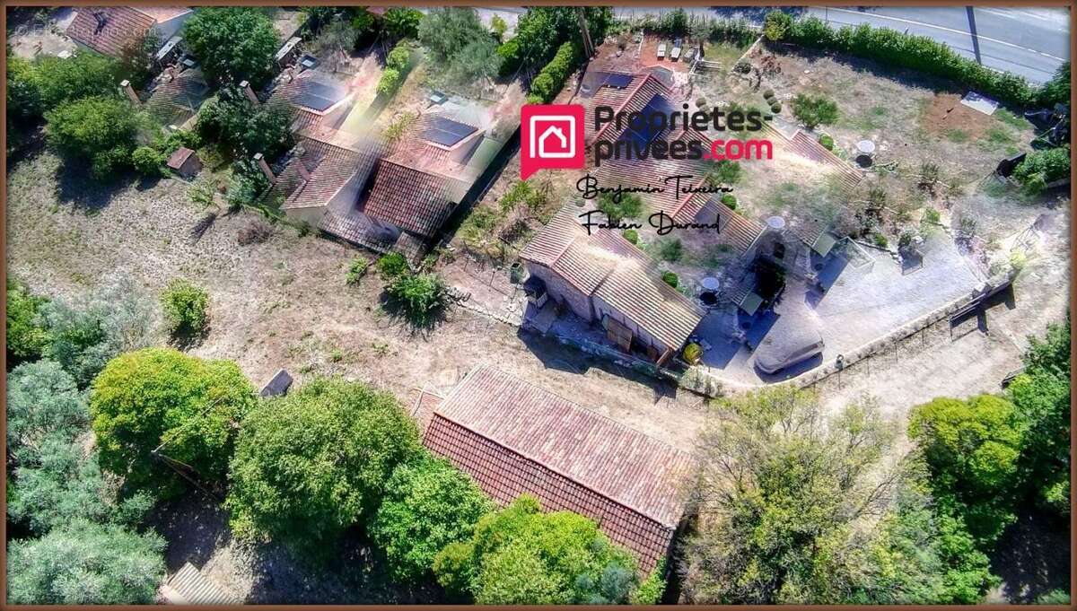 Terrain à DRAGUIGNAN