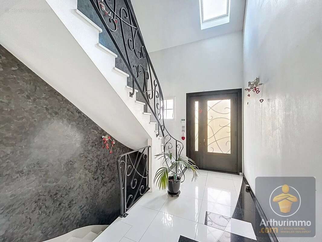 Maison à ORMESSON-SUR-MARNE