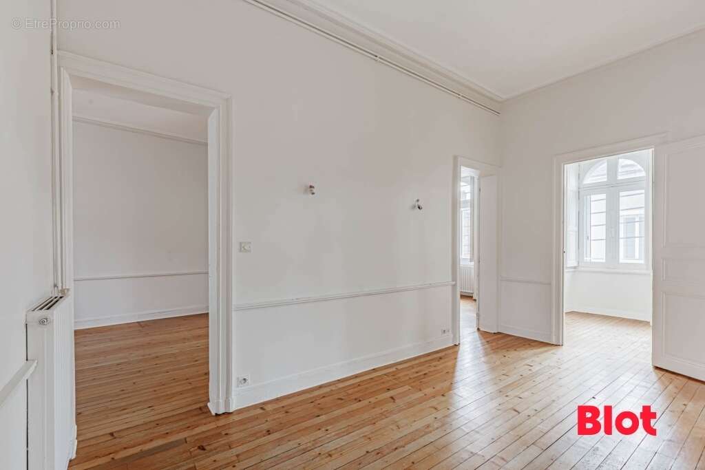 Appartement à NANTES