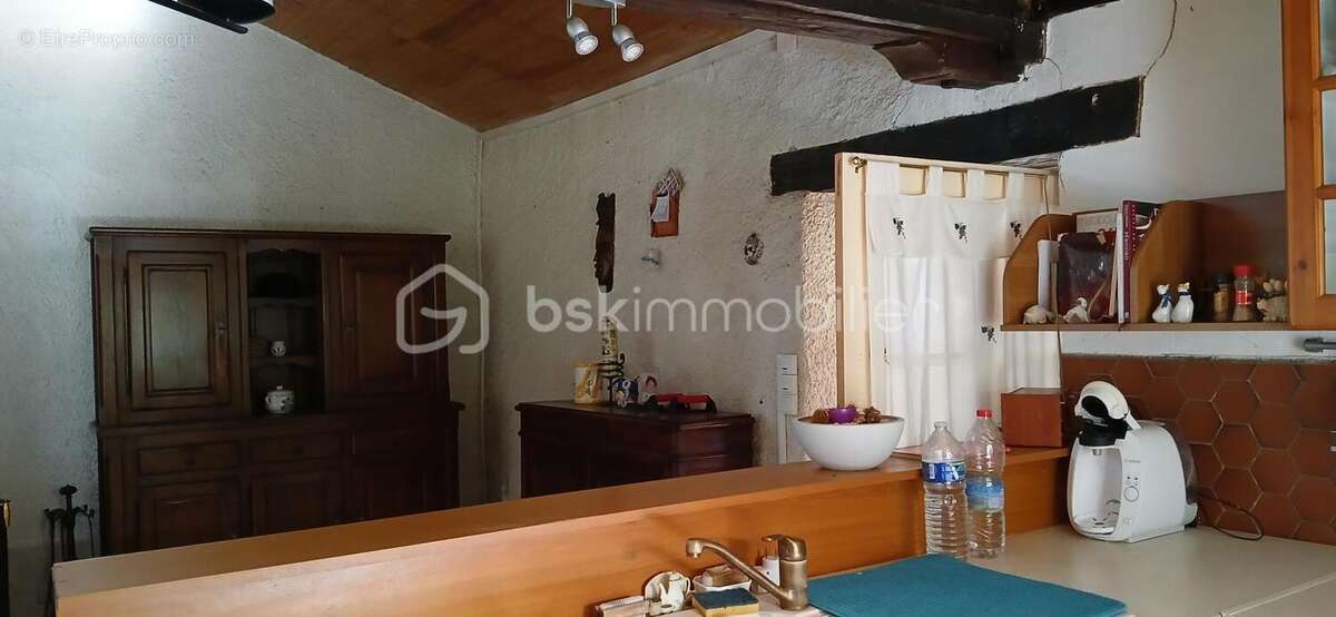 Maison à SAINT-AQUILIN