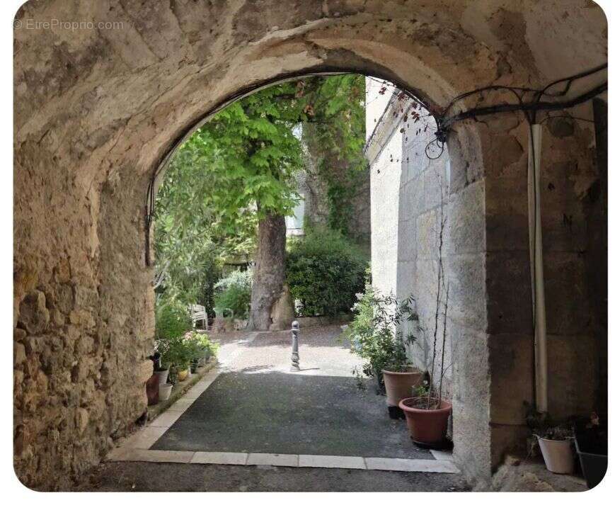 Châteaudouble - Maison de caractère rénovée avec jardin - photo 20