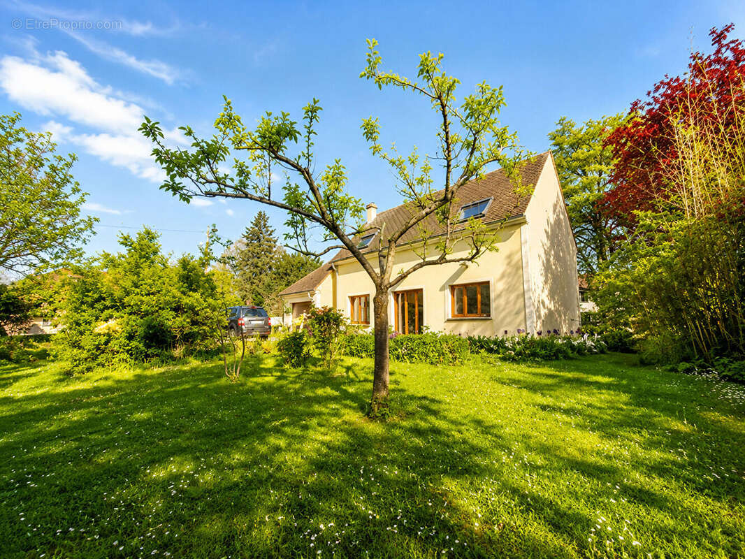 Maison à CONFLANS-SAINTE-HONORINE