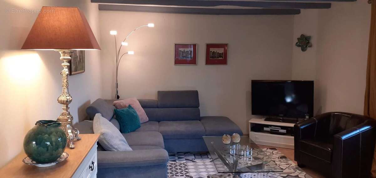 Maison à SAINT-GERVAIS-D&#039;AUVERGNE