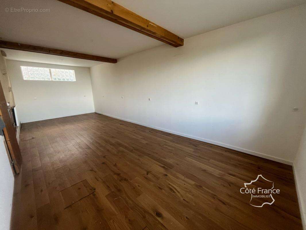 Maison à FONTENAILLES