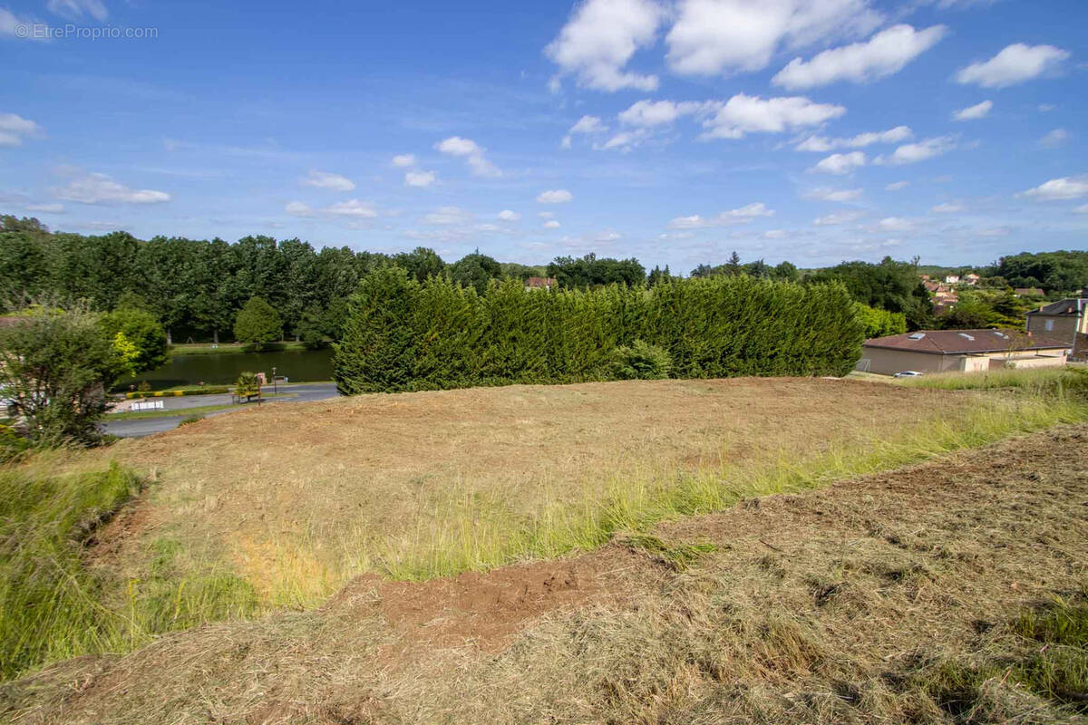 Terrain à PAYRIGNAC