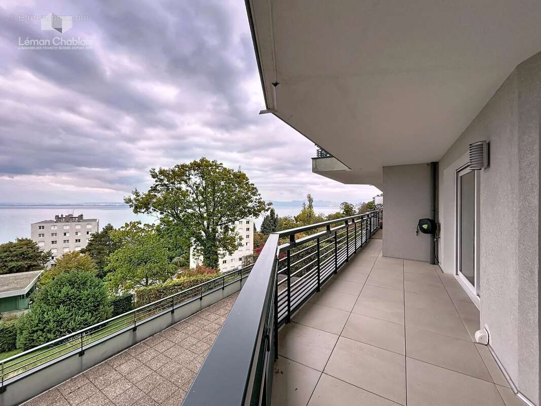 Appartement à EVIAN-LES-BAINS