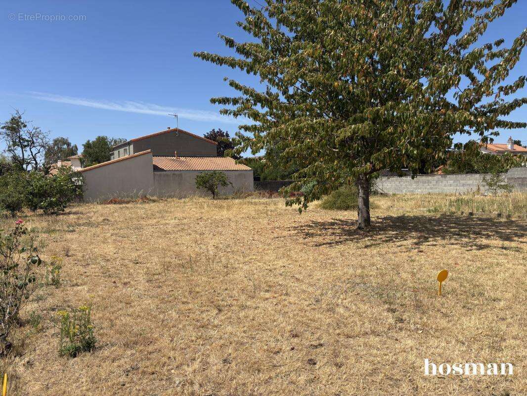 Terrain à bâtir 859m² - Libre de constructeur - Quartier Métairie - Saint-Sébastien-Sur-Loire - photo 2