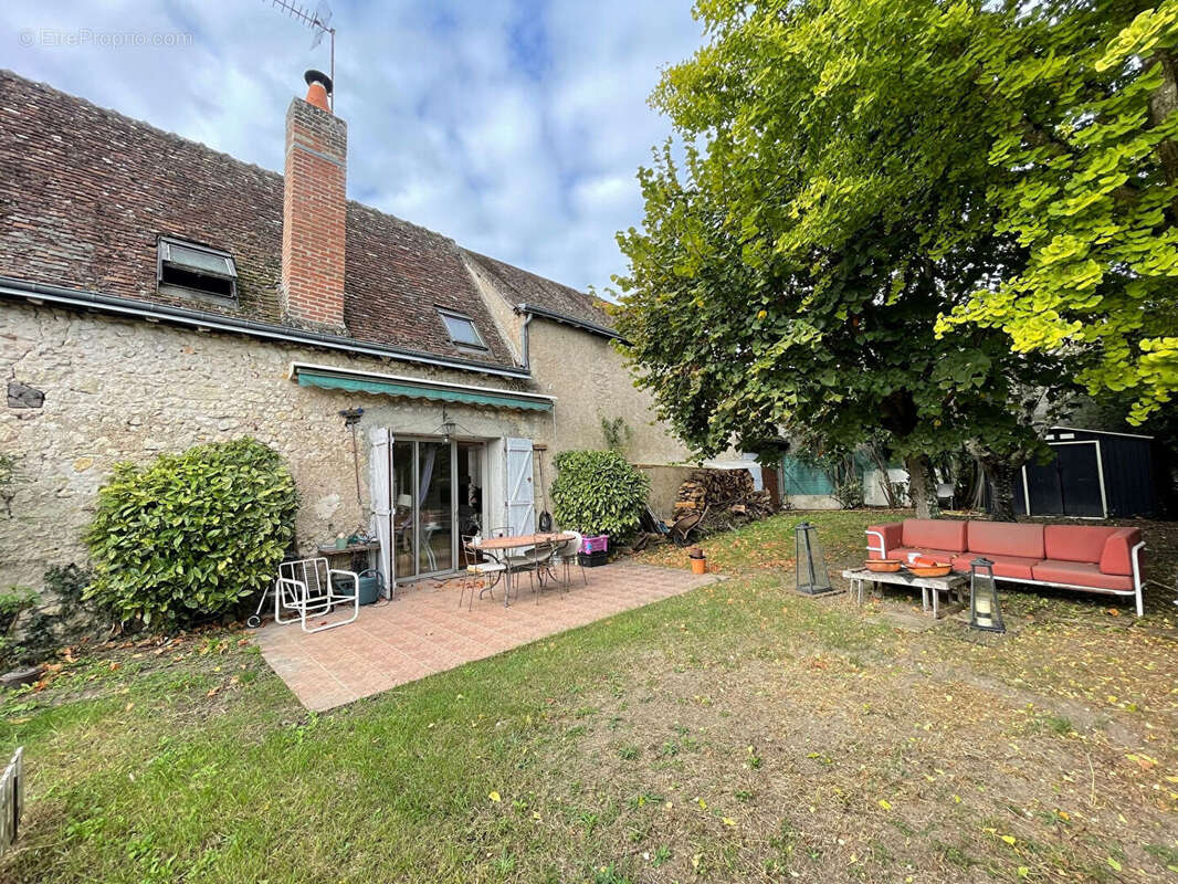 Maison à LIMERAY
