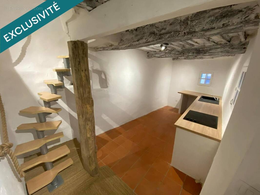 Photo 1 - Maison à COTIGNAC